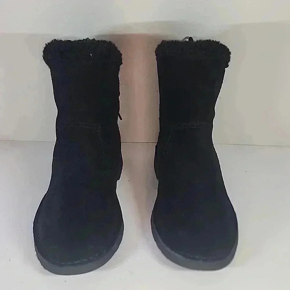 UGG plush boots nwob - Picture 5 of 9
